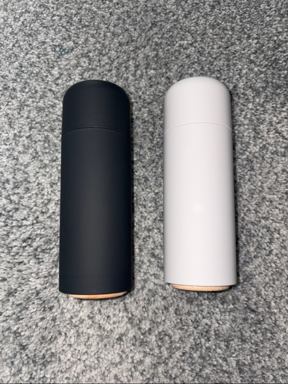 Modern Matte Black and White Salt & Pepper Grinder Set
